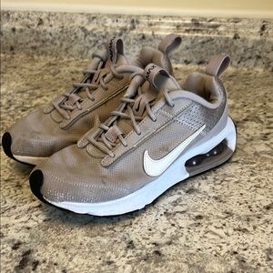 Nike Air Max Sneakers